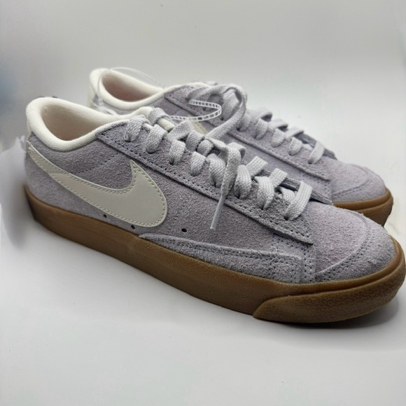 Nike Women's Blazer Low Court Sneakers in Light Purple/Grey and Cream